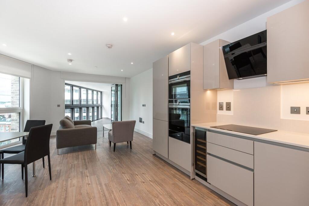 Main image of property: New Drum Street, Aldgate East, E1