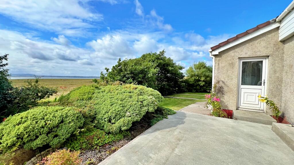 House in Stornoway, An Rubha - View 2