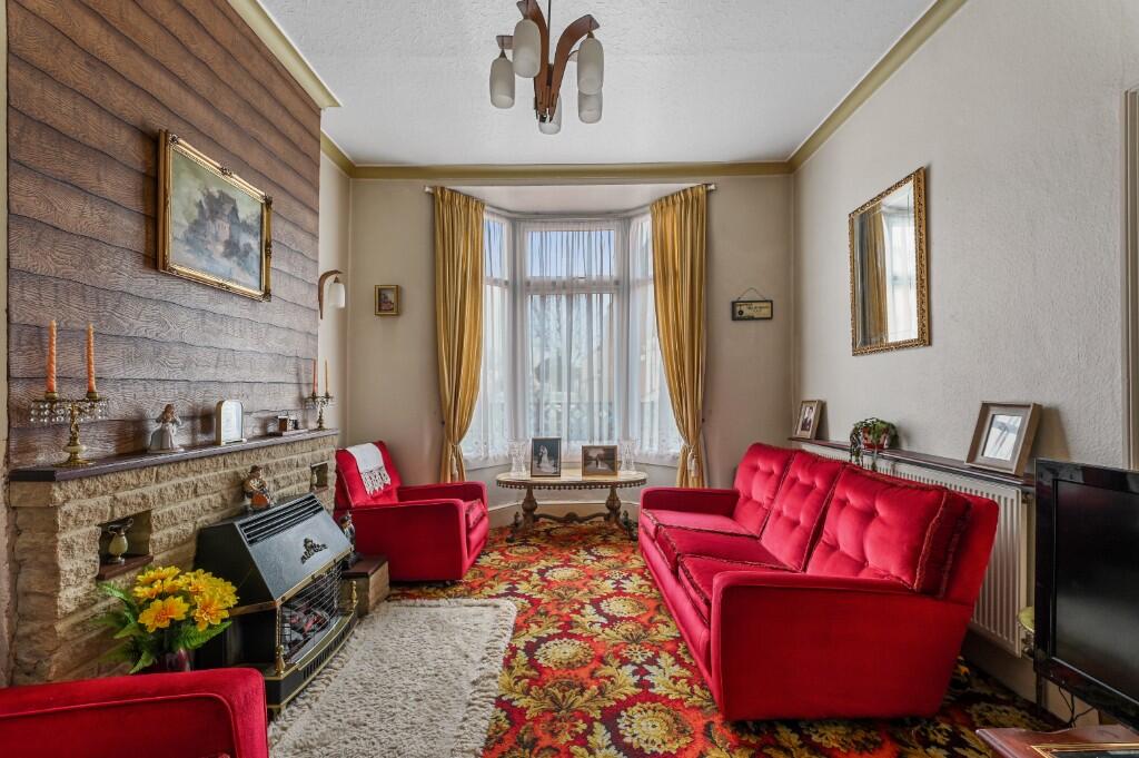 House in London, Forest Gate - View 2