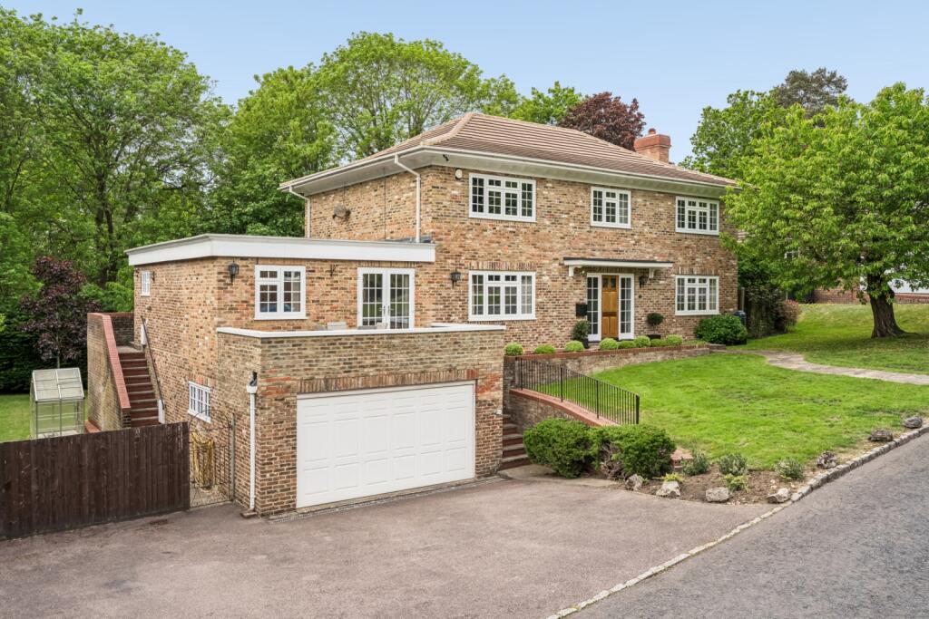 Main image of property: Woodbank Avenue, Gerrards Cross, Buckinghamshire, SL9