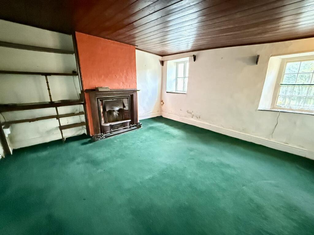 House in Llwyn-y-groes, Nantcwnlle - View 5