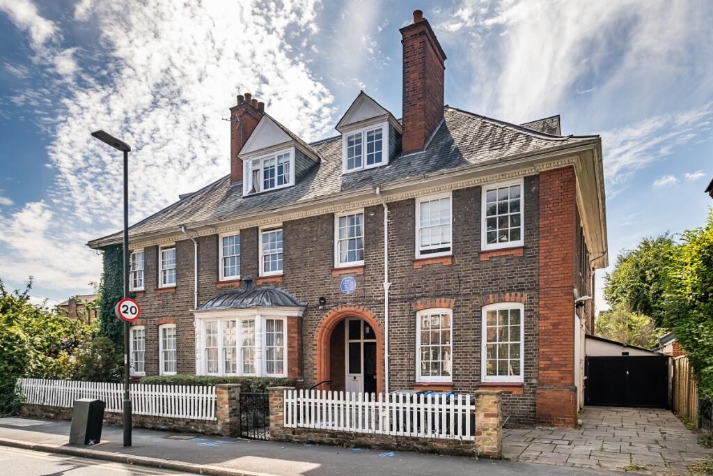 Main image of property: Lauriston Road Wimbledon SW19