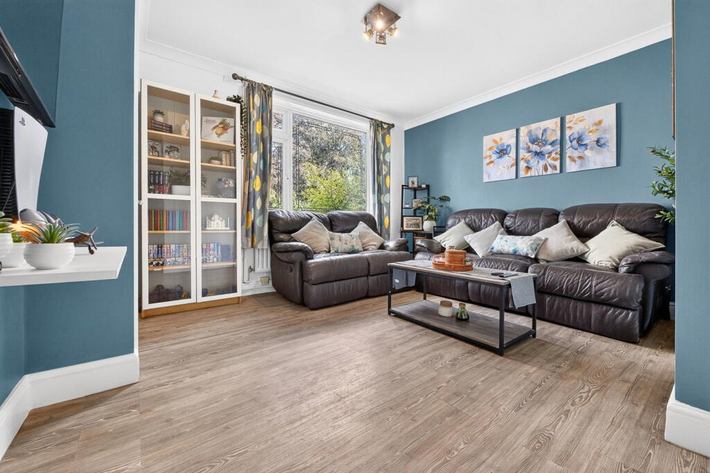 House in London, Scadbury, St Paul's Cray - View 3