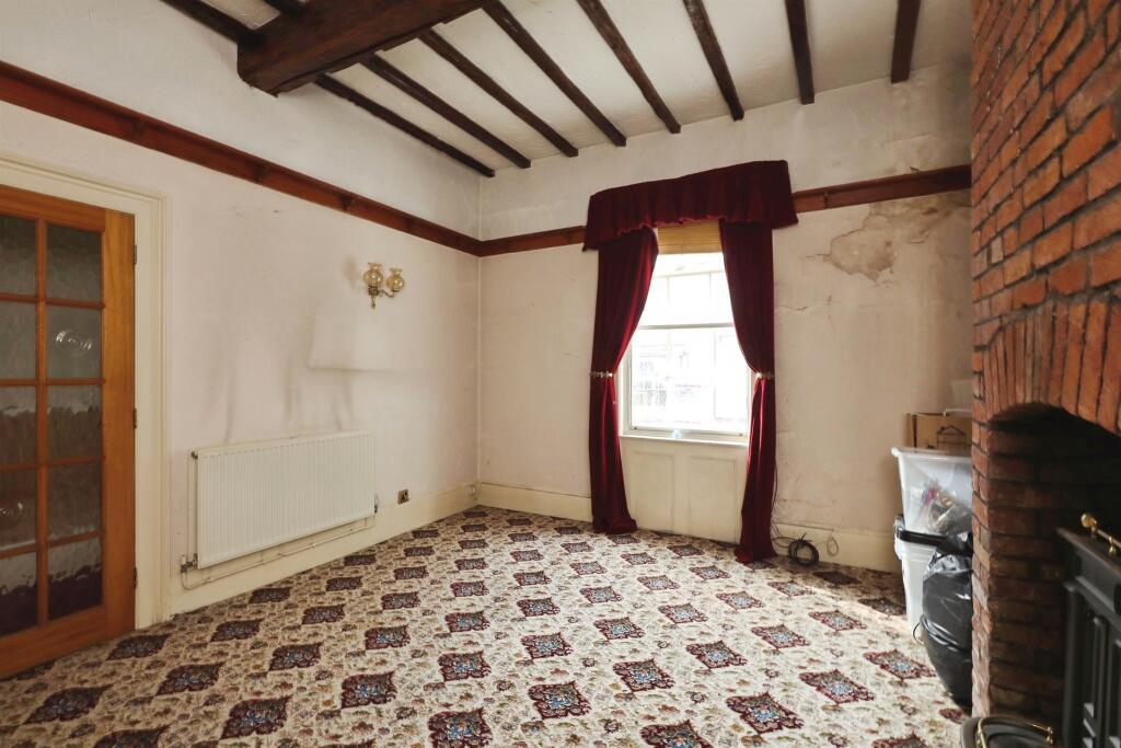 House in Sheffield - View 4