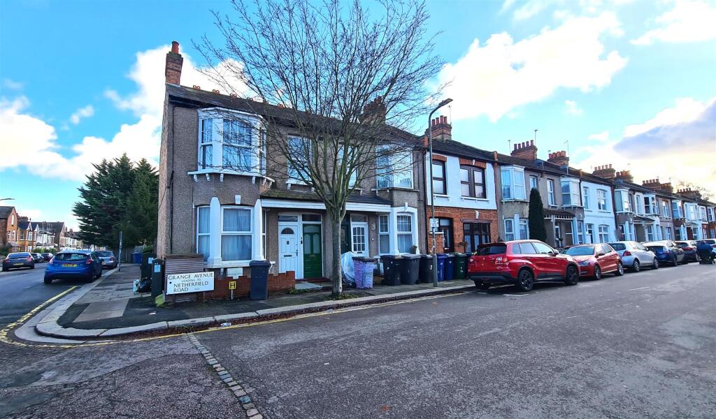 Main image of property: Grange Avenue, North Finchley, N12