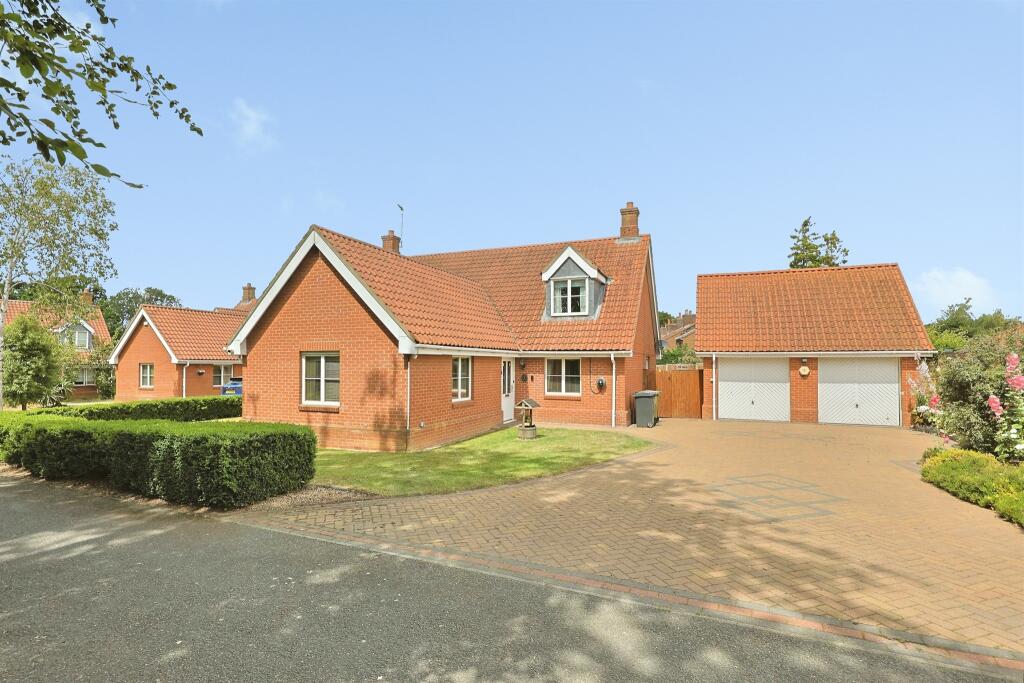 Main image of property: The Home Close, Dereham