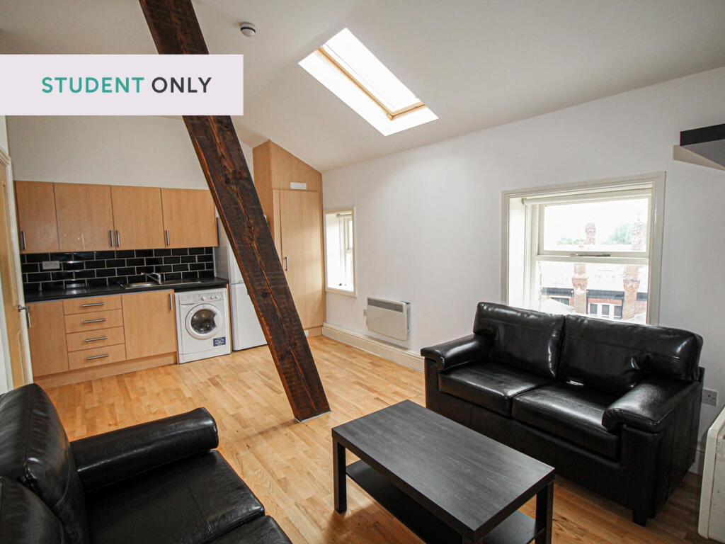 Main image of property: Room 3, Apt 12, 21 Hyde Terrace #014397