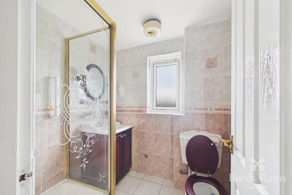 Apartment in Rotherham, South Yorkshire - More