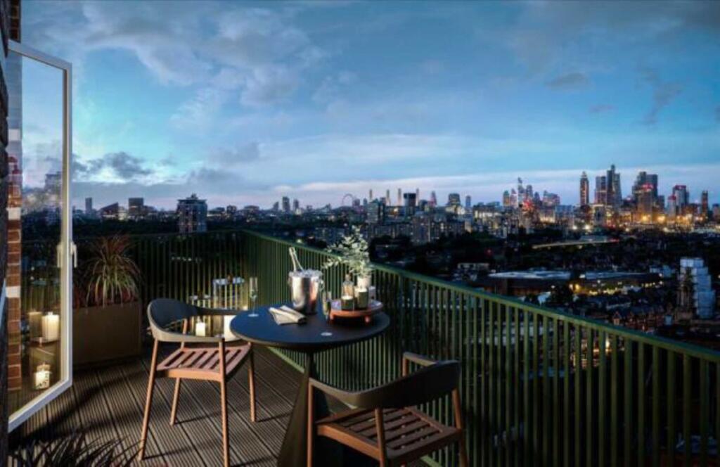 Apartment in London - View 5