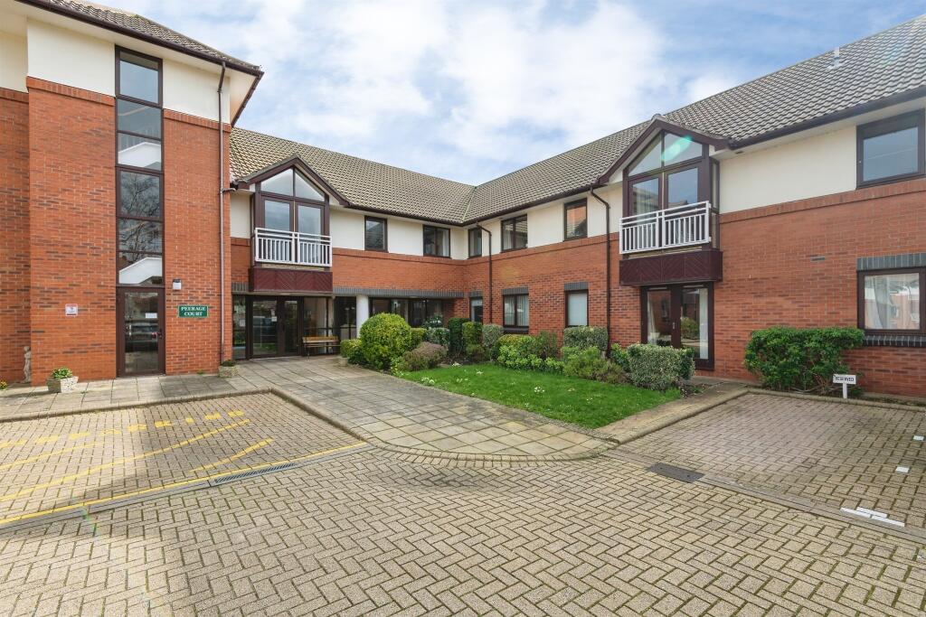 Main image of property: Vennland Way, Minehead