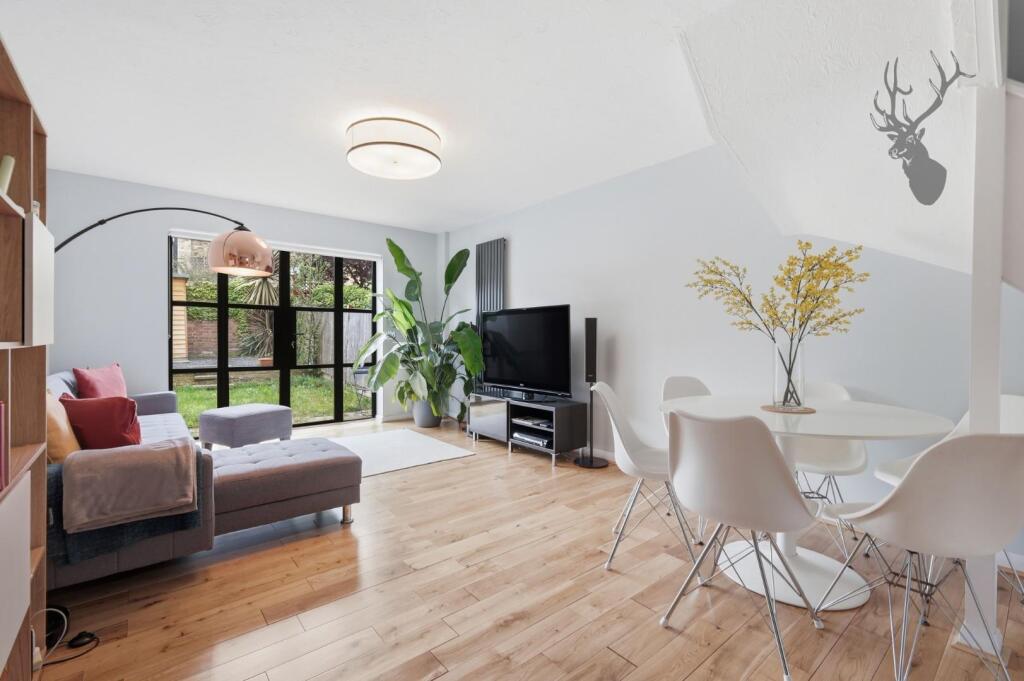 Main image of property: Hewison Street, Bow