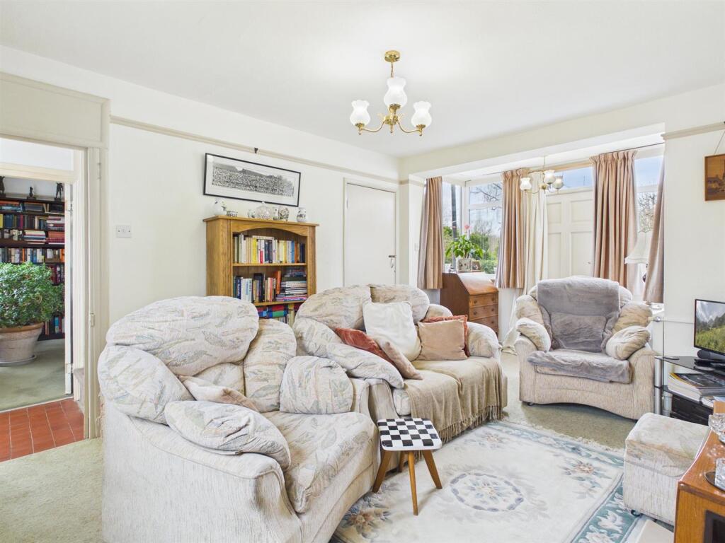 House in South Staffordshire, Gallowstree Elm, Kinver - View 3