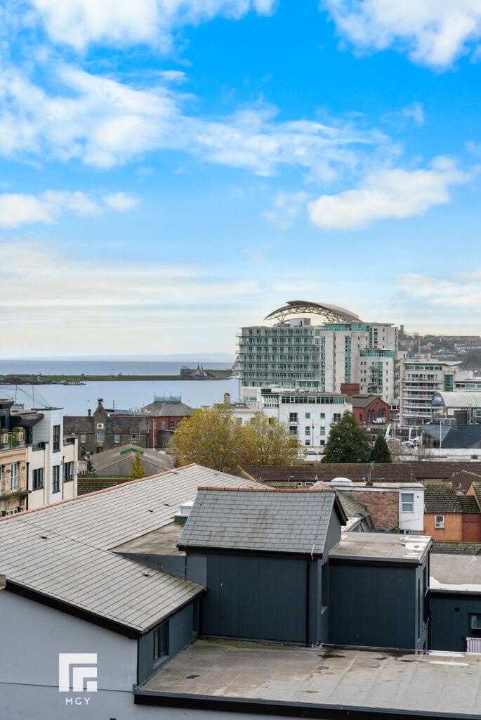 Apartment in Cardiff - More