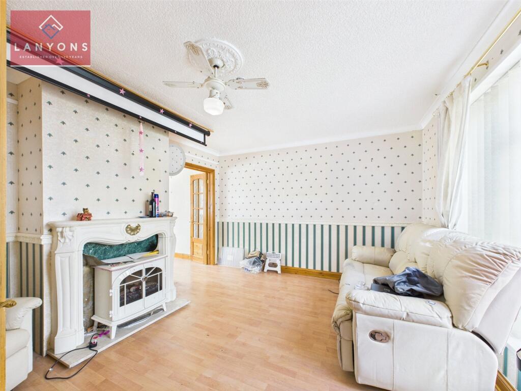 Kennard Street, Ton Pentre, Pentre, Rhondda Cynon Taf, CF41 photo 4
