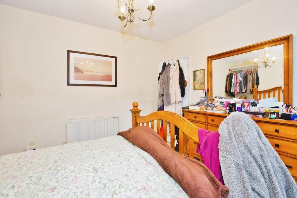 Additional image 11 of Colmer Road, Yeovil