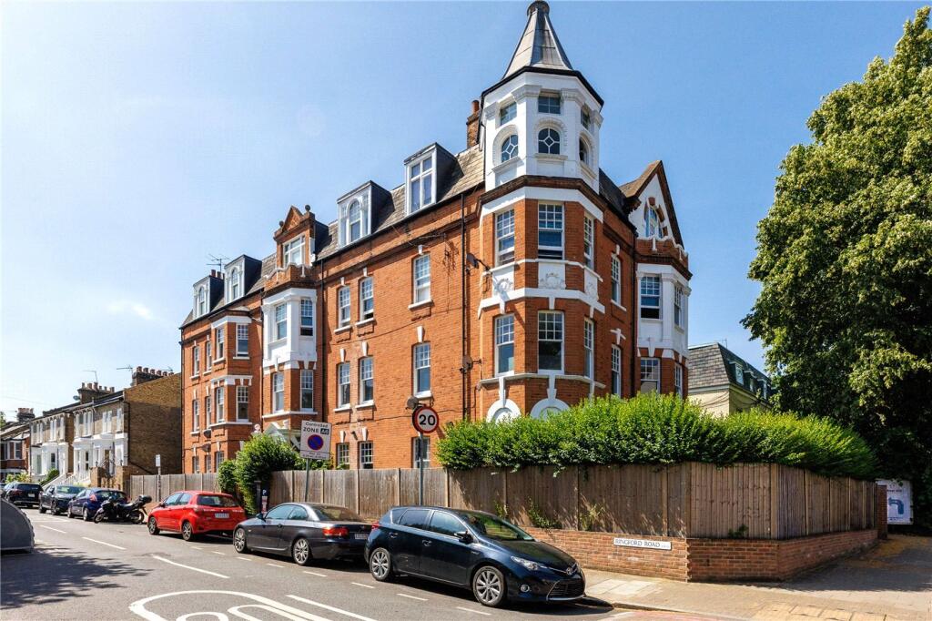 Apartment in London, Wandsworth - View 2