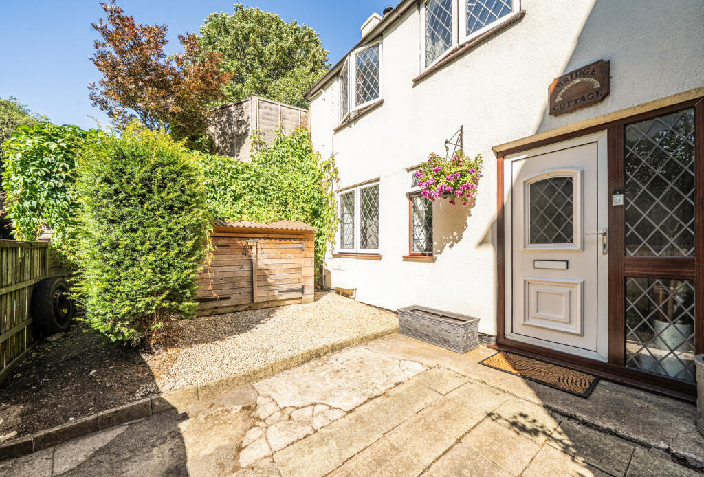 Main image of property: Paganhill Lane, Stroud, Gloucestershire, GL5