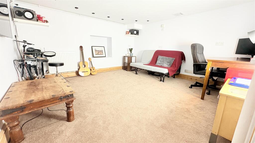 Additional image 11 of Greenhill Road, Moseley