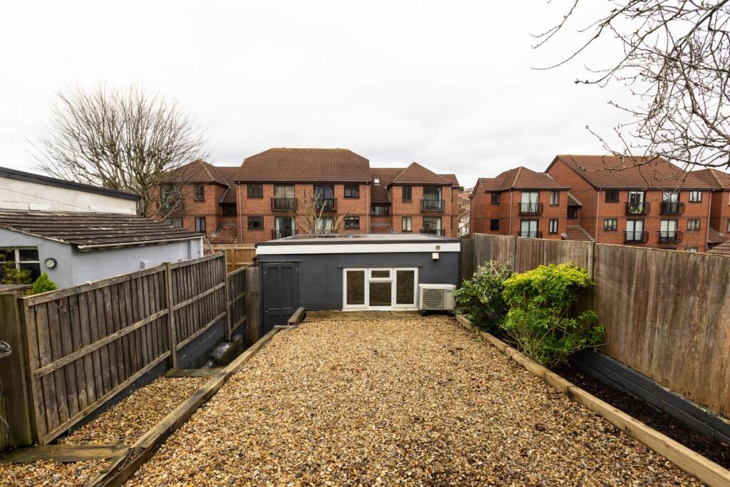 House in Bristol, Knowle - More