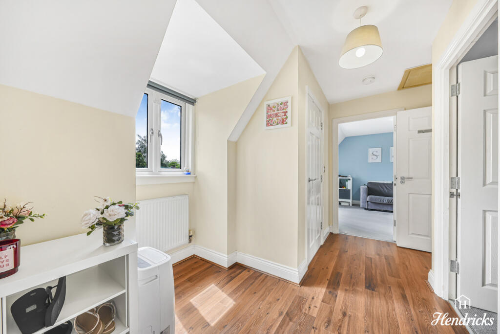 Apartment in Southend-on-Sea, Eastwood - View 2