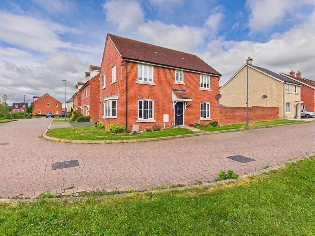Main image of property: Kirkes Way, Aylesbury, HP18