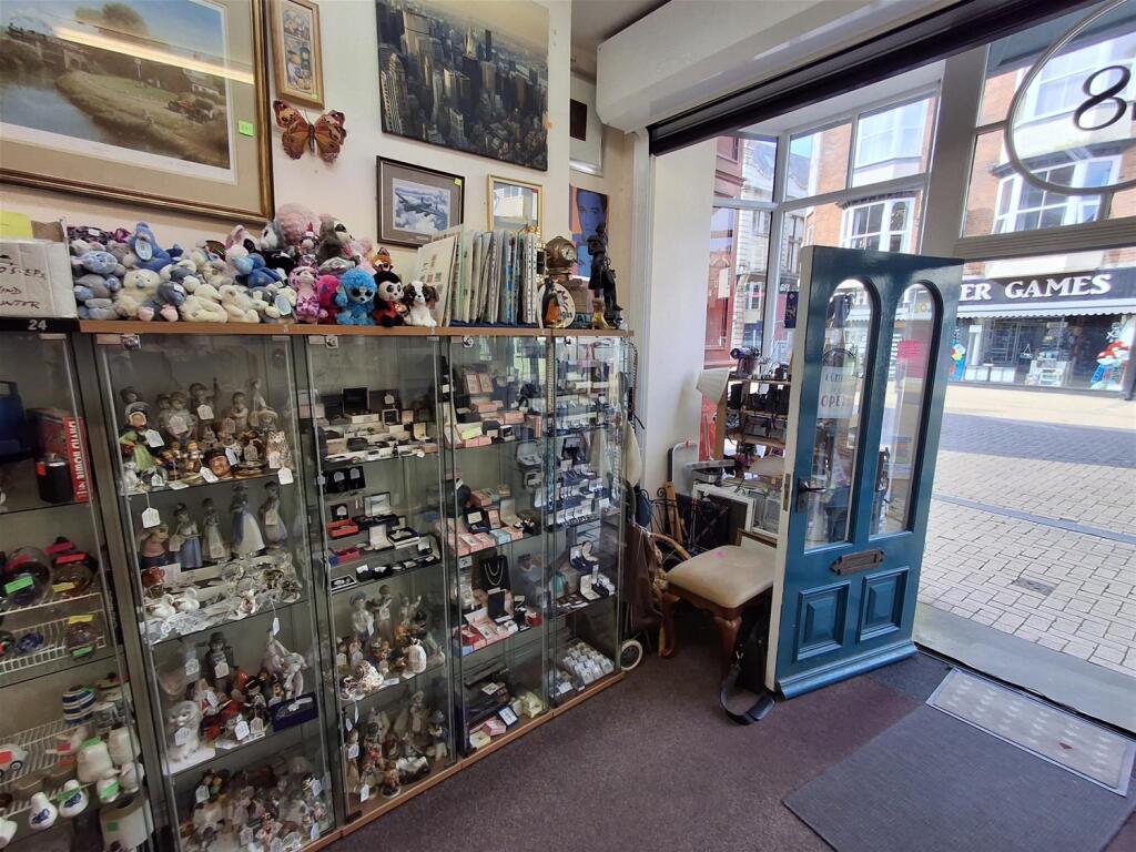 Main image of property: Retail, East Yorkshire