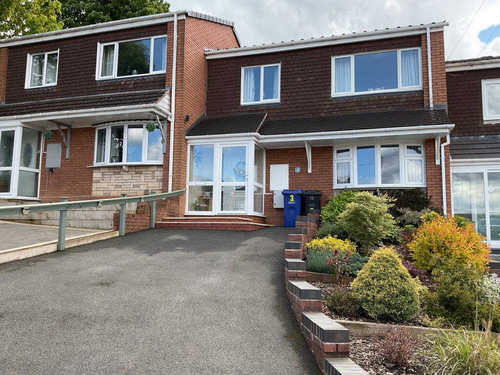 Main image of property: Chalfont Place, Wollescote, Stourbridge, DY9 9EP