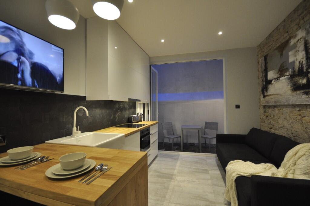 Studio flat for rent
