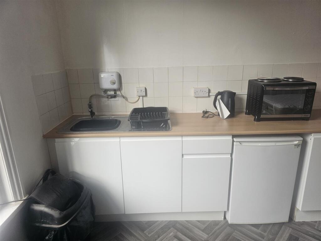 Main image of property: Ashburton Road(20), Portsmouth