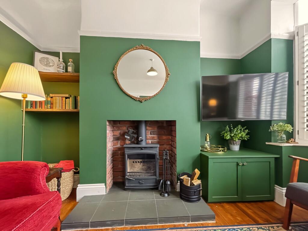 House in Bury, Heaton Park - More