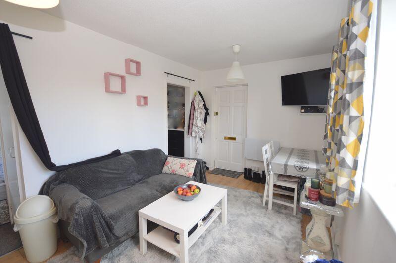 Apartment in Widnes, Halton - View 3