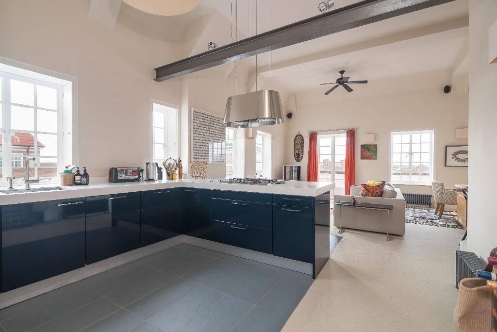 Main image of property: Chelsea Manor Street, London, SW3