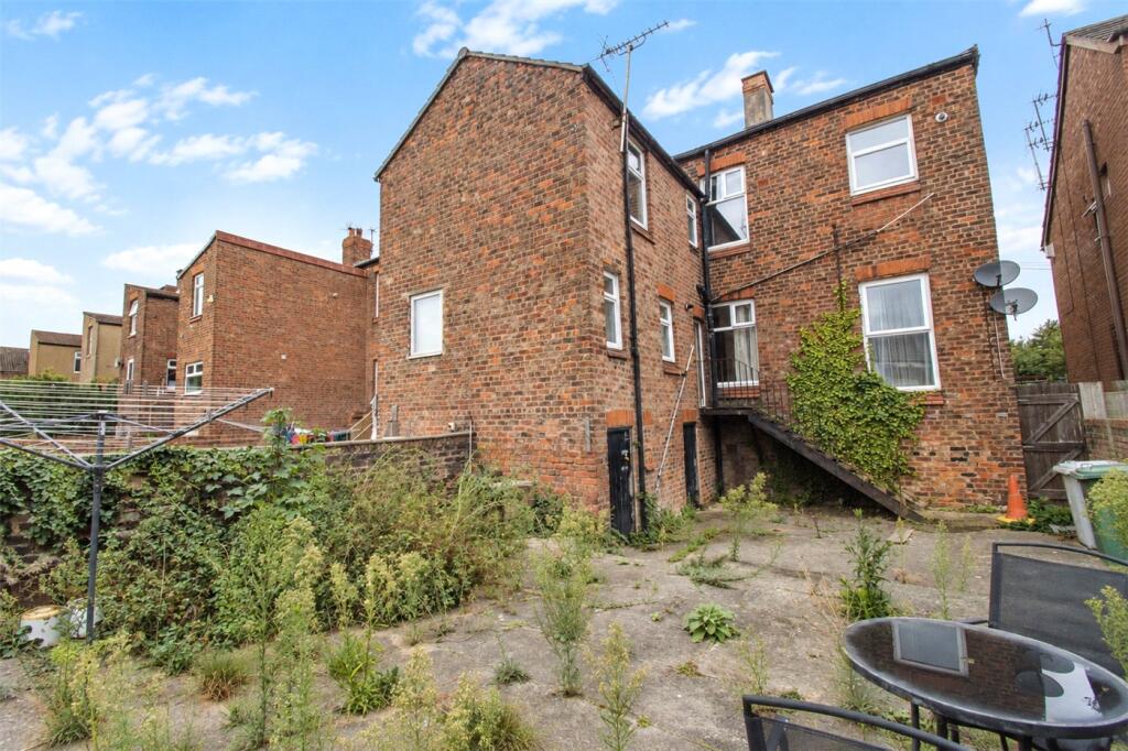House in Chester - More