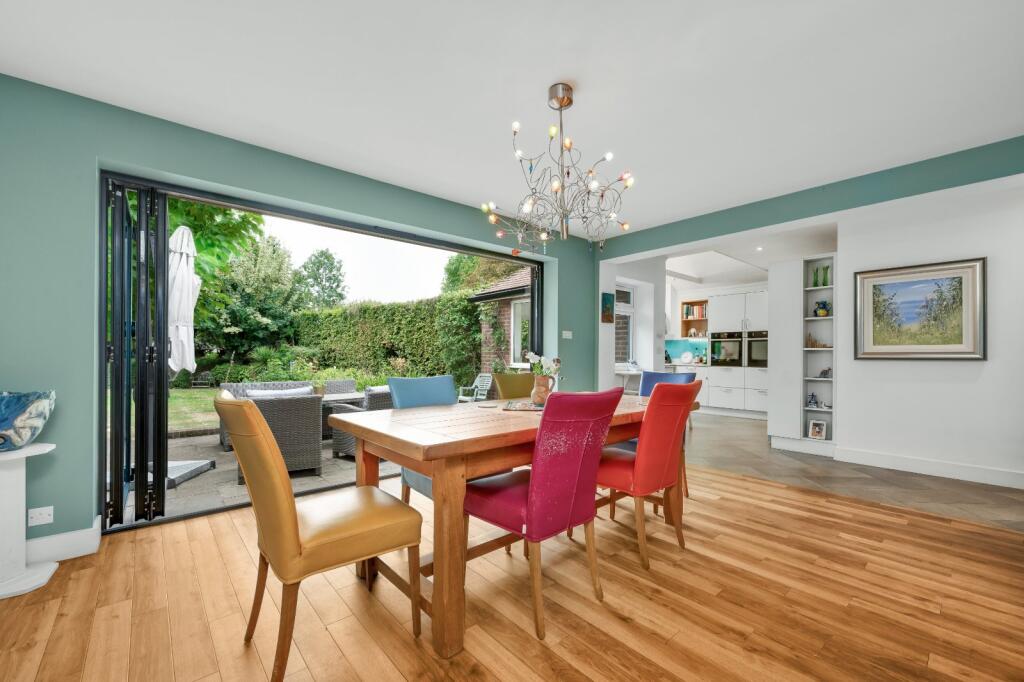House in Elmbridge, Molesey - View 5