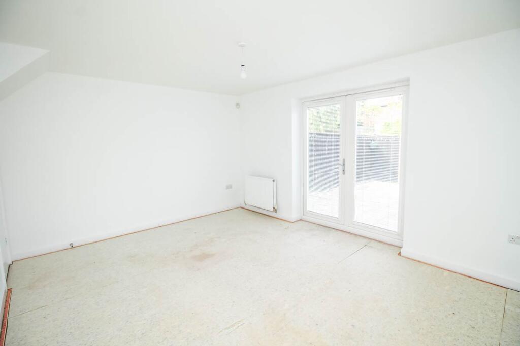 House in Newcastle upon Tyne - View 5