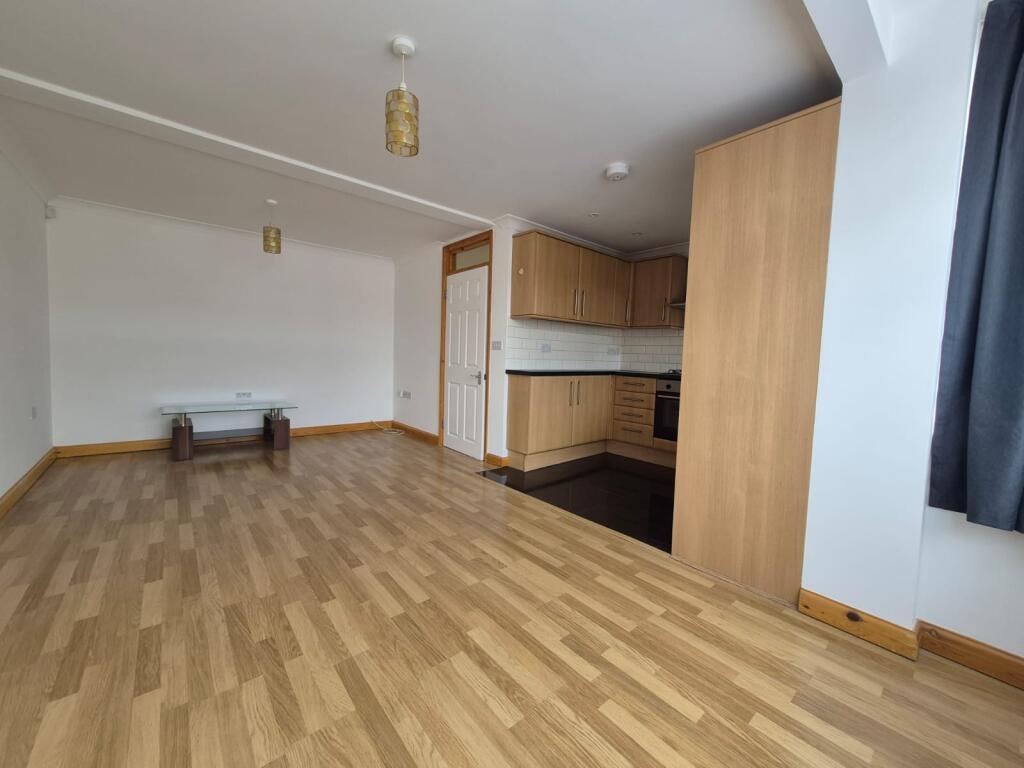 Main image of property: Coniscliffe , N13