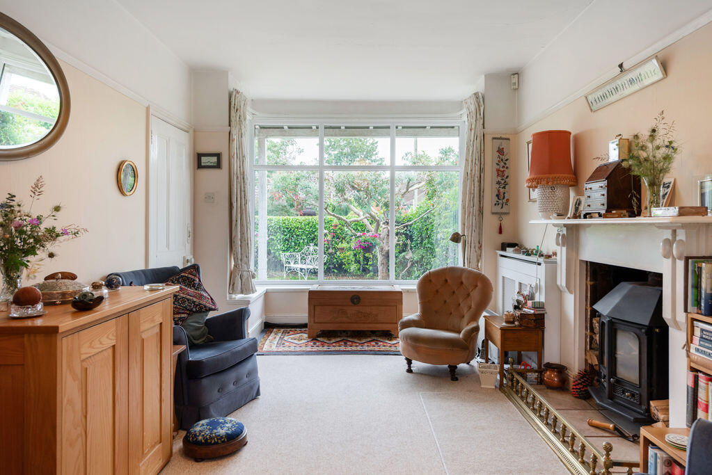 House in Havant, Emsworth - More