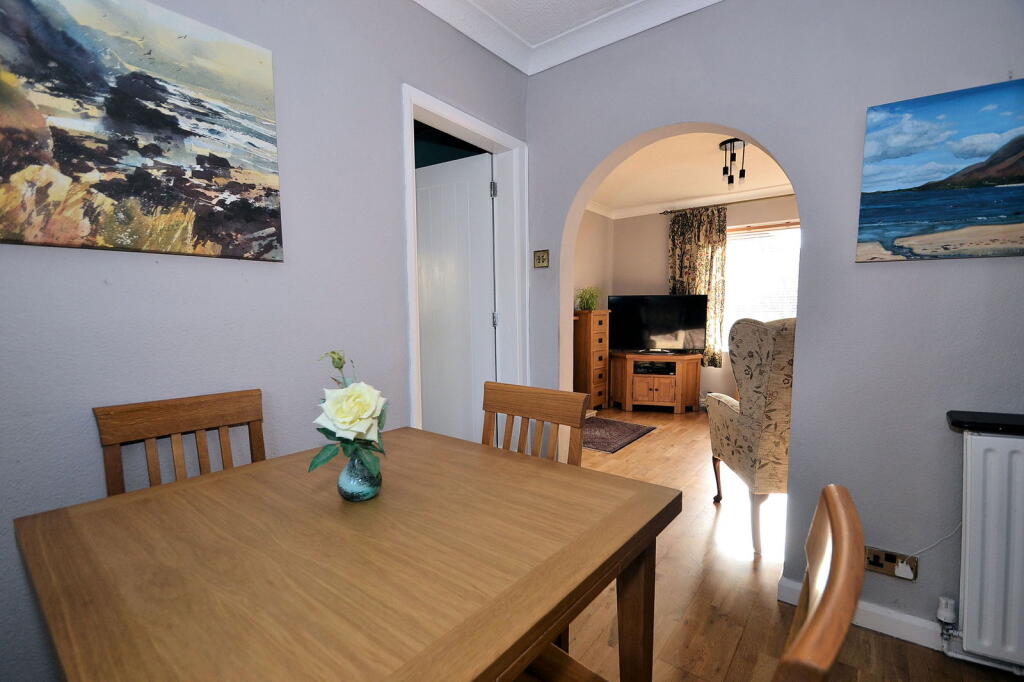 Turves Road, Cheadle Hulme, Cheadle SK8 6AW photo 4