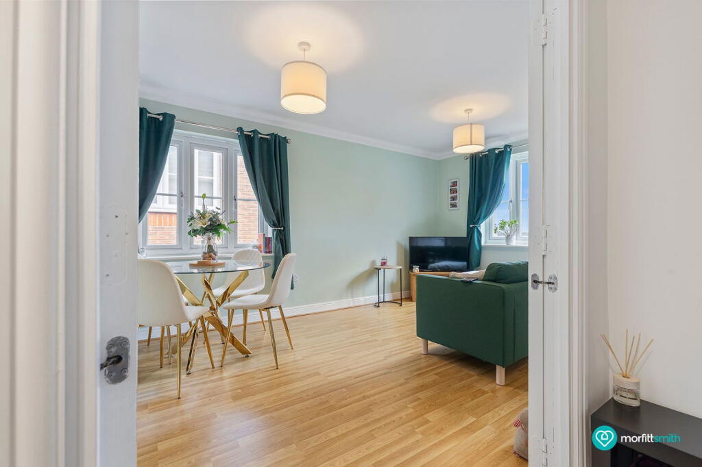 10 Garden Close, Moorgate, S60 3HL photo 2