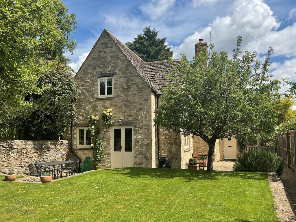 Main image of property: The Butts, Poulton