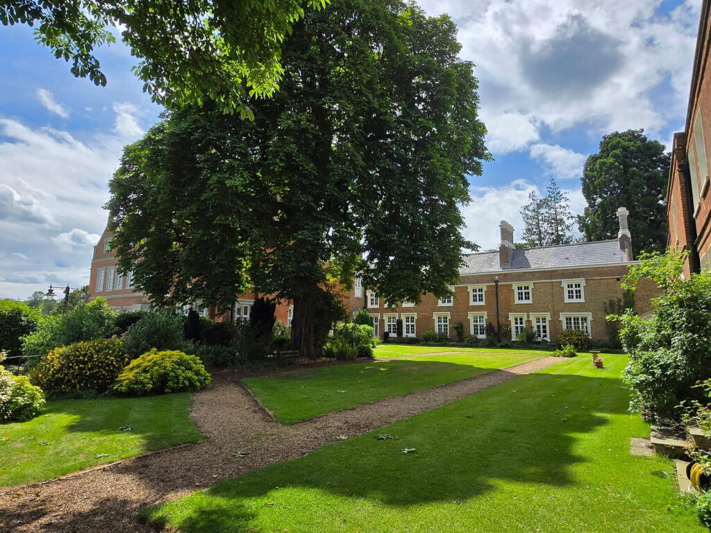 Hamels Mansion, Hamels Park, Westmill, Nr. Buntingford - View 4