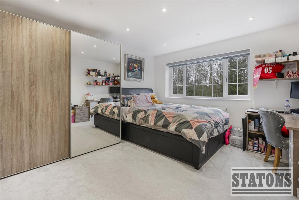 Additional image 17 of Upland Drive, Brookmans Park, Hatfield, Hertfordshire, AL9