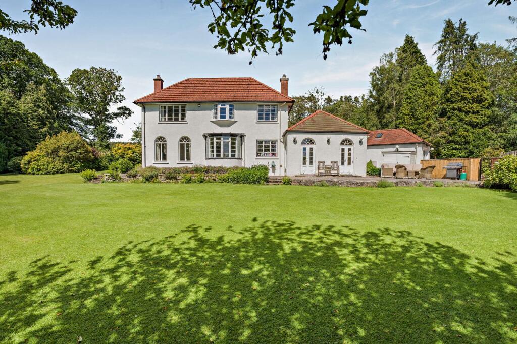 Main image of property: Ragnarok, Highfield Road, Scone, Perth