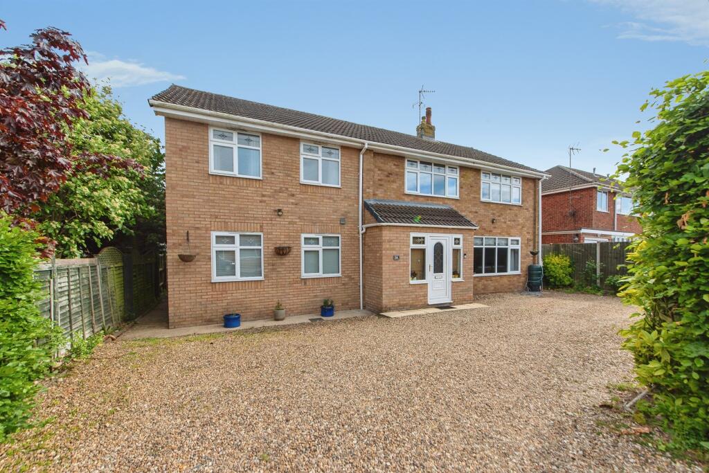 Main image of property: Woodfield Close, Spalding