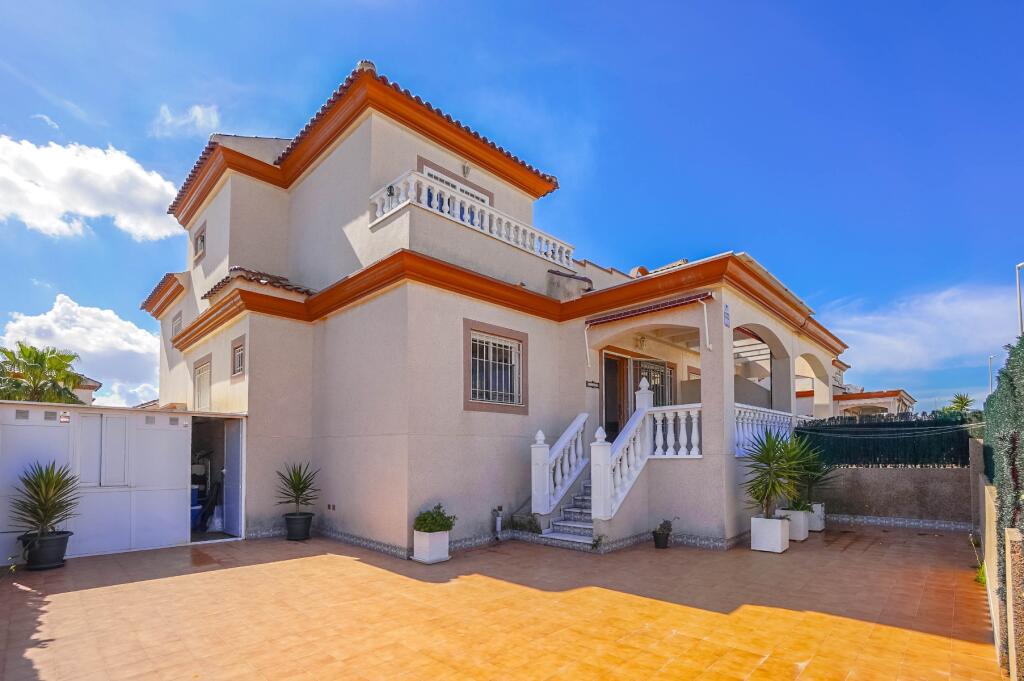 Main image of property: Valencia, Alicante, La Marina