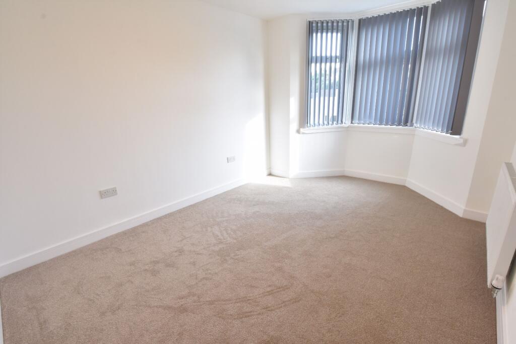 Apartment in Luton, Hart Hill - View 4