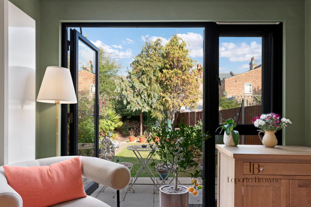 2-bed flat on Villiers Road, NW2, £500,000