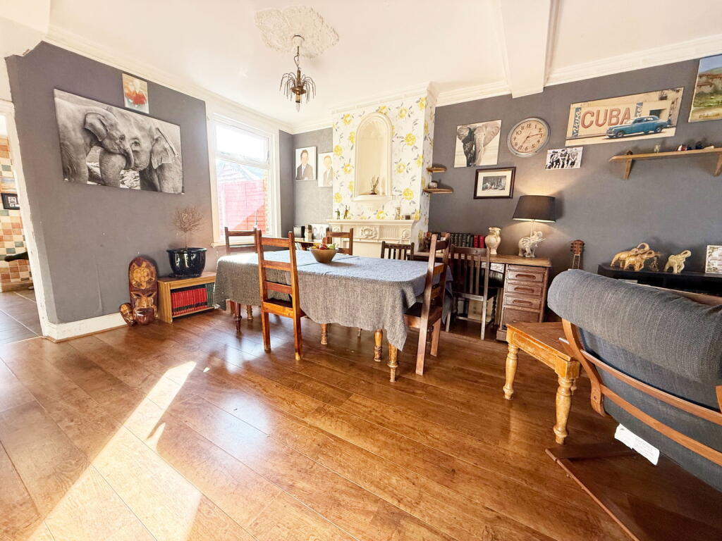 Wolferton Road, London, E12 5PD photo 4