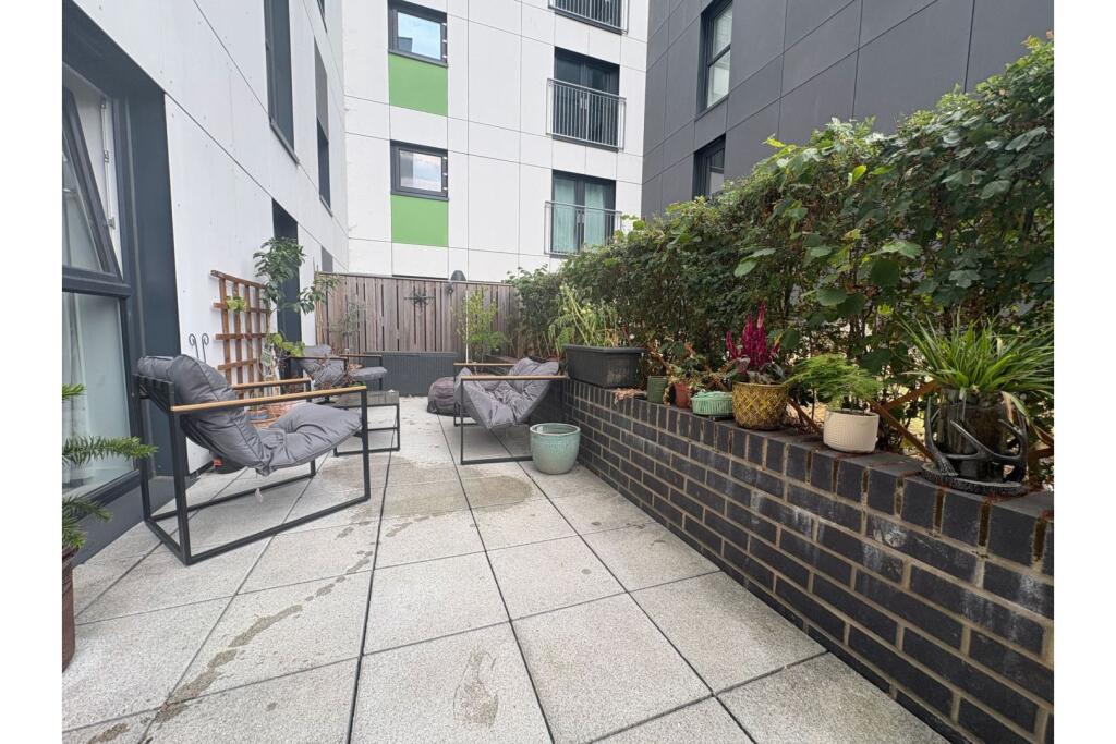 Property photo 8