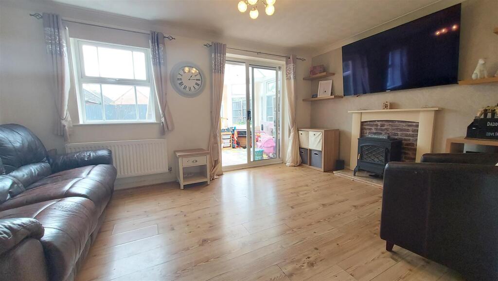 House in Nottingham - View 3